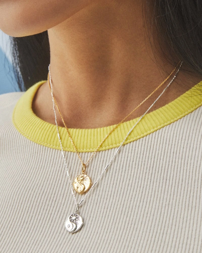 Sun & Moon Charm 18k Gold Vermeil 6 Sun & Moon Charm 18k Gold Vermeil - Image 4