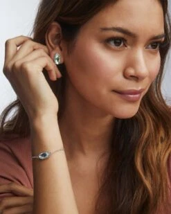 Elaina Silver Adjustable Chain Bracelet In Dichroic Glass -Kendra Scott Kendra Scott Elaina Chain Bracelet Rhodium Dichroic Glass 01