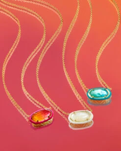 Elisa Gold Enamel Framed Short Pendant Necklace In Sunset Ombre Illusion -Kendra Scott Kendra Scott Elisa Enamel Pendant Necklace Yellow Pink Gold 01