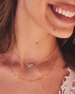 Elisa 14k Yellow Gold Interlocking Pendant Necklace In White Diamond 11 Elisa 14k Yellow Gold Interlocking Pendant Necklace In White Diamond -Kendra Scott Kendra Scott Elisa Interlocking Necklace Yellow Gold 00