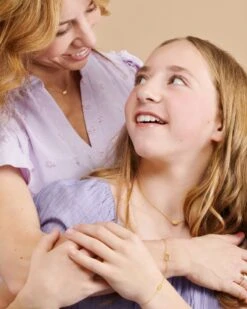 Mommy & Me Adult Fern Short Pendant Necklace In 18k Gold Vermeil -Kendra Scott Kendra Scott Fern Pendant Necklace Child Gold Vermeil 00