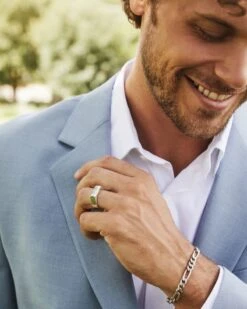 Hudson Signet Ring In Oxidized Sterling Silver 10 Hudson Signet Ring In Oxidized Sterling Silver -Kendra Scott Kendra Scott Hudson Signet Ring Oxidized Sterling Silver 01