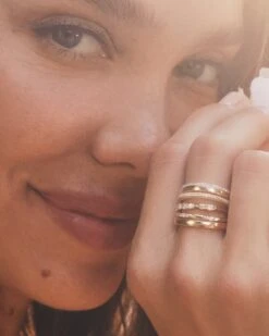 Posey 14k Yellow Gold Band Ring In White Diamonds -Kendra Scott Kendra Scott Posey Band Ring Yellow Gold 01