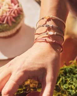 Emilie Gold Corded Bracelet In Iridescent Drusy -Kendra Scott Kendra Scott Shop for Good Bracelets 00