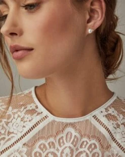 Cathleen 14k Yellow Gold Stud Earrings -Kendra Scott kendra scott cathleen small stud earring 14k gold pearl 03 lg