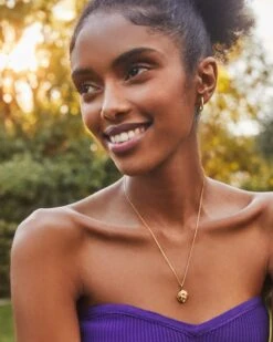 Sun & Moon Charm 18k Gold Vermeil 8 Sun & Moon Charm 18k Gold Vermeil -Kendra Scott kendra scott sun and moon charm gold vermeil 00 1